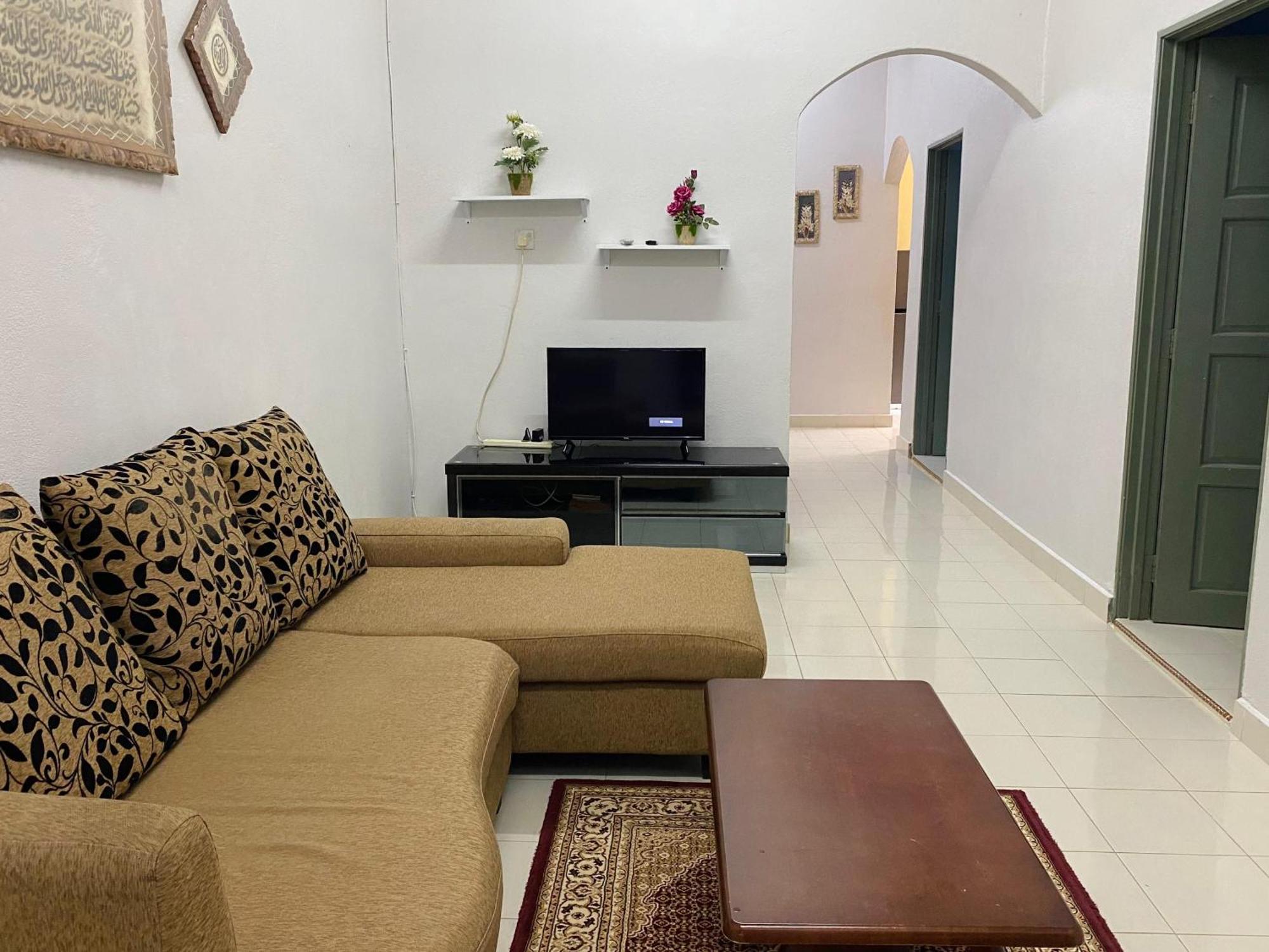 Desa Kemboja Homestay Pantai Cenang  Exterior photo